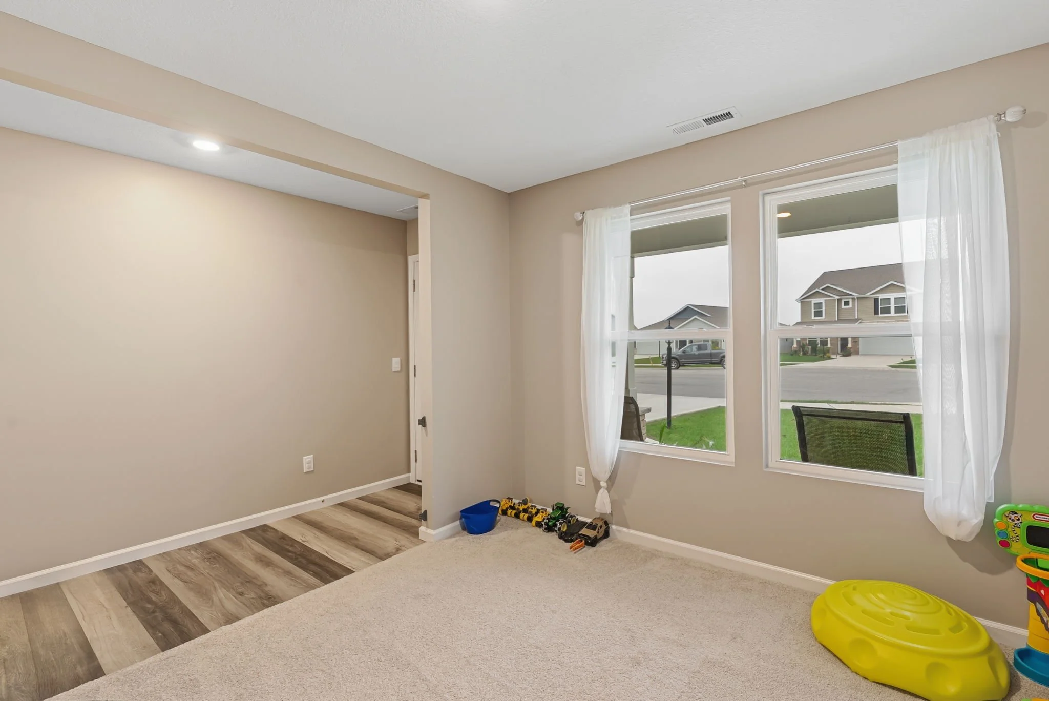 32-web-or-mls-32.jpg