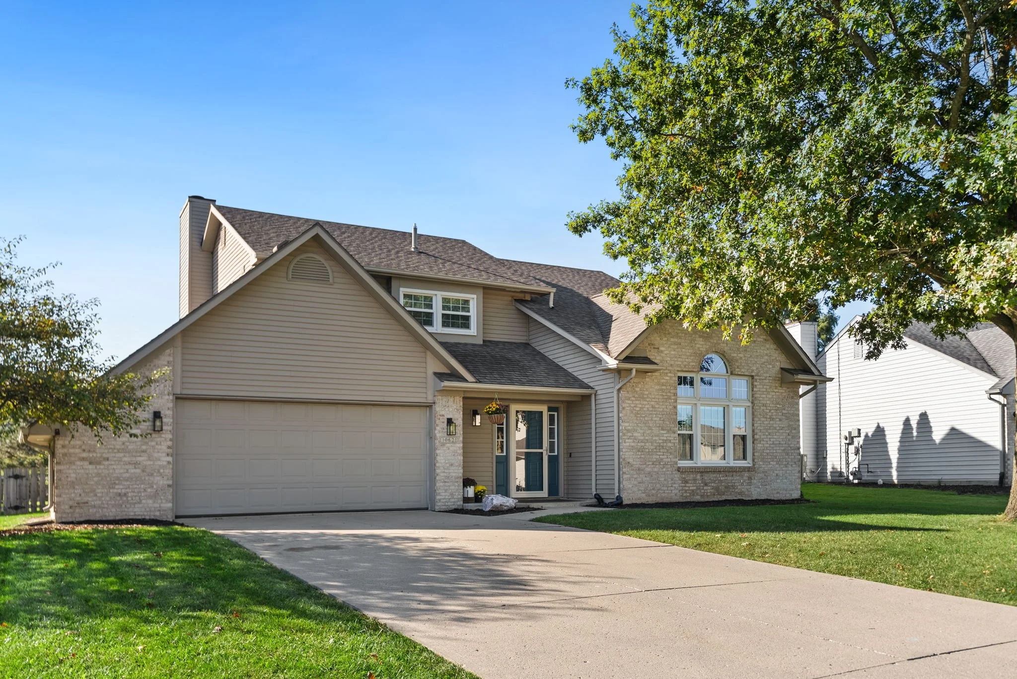 Just Listed!! 10621 Unita Drive Fort Wayne, IN 46804