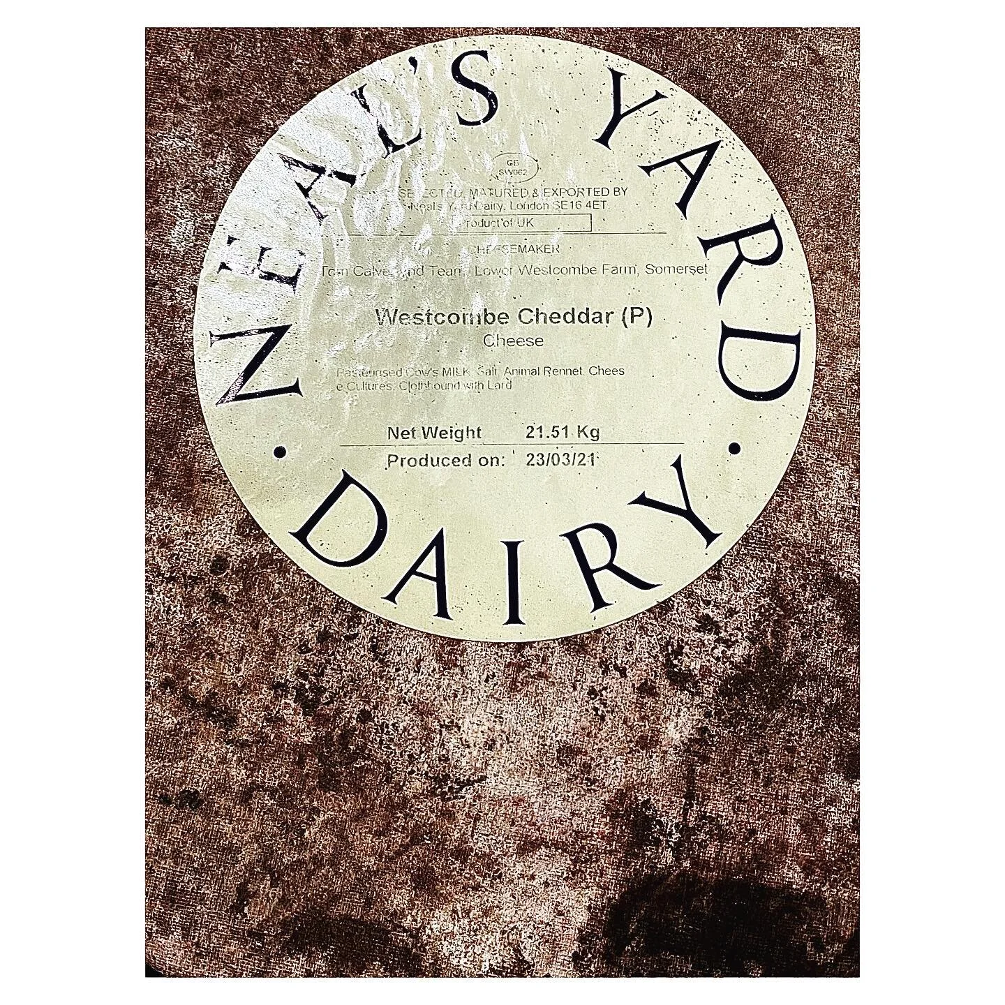 All I want for Christmas &hellip;.. fabulous 21.5kg of clothbound Westcombe Cheddar from Westcombe  farm in Somerset. A delicious pasteurised cows milk cheddar from Neal&rsquo;s Yard Dairy and available in Australia from Simon Johnson #instafoodies #
