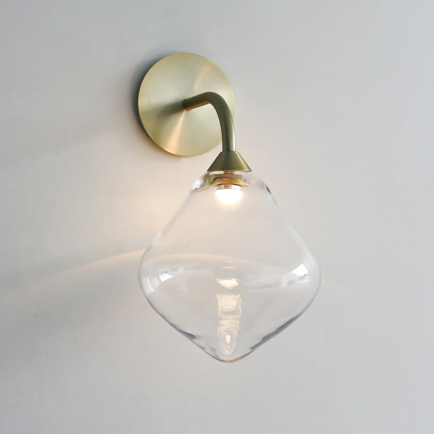 ollo sconce.jpg