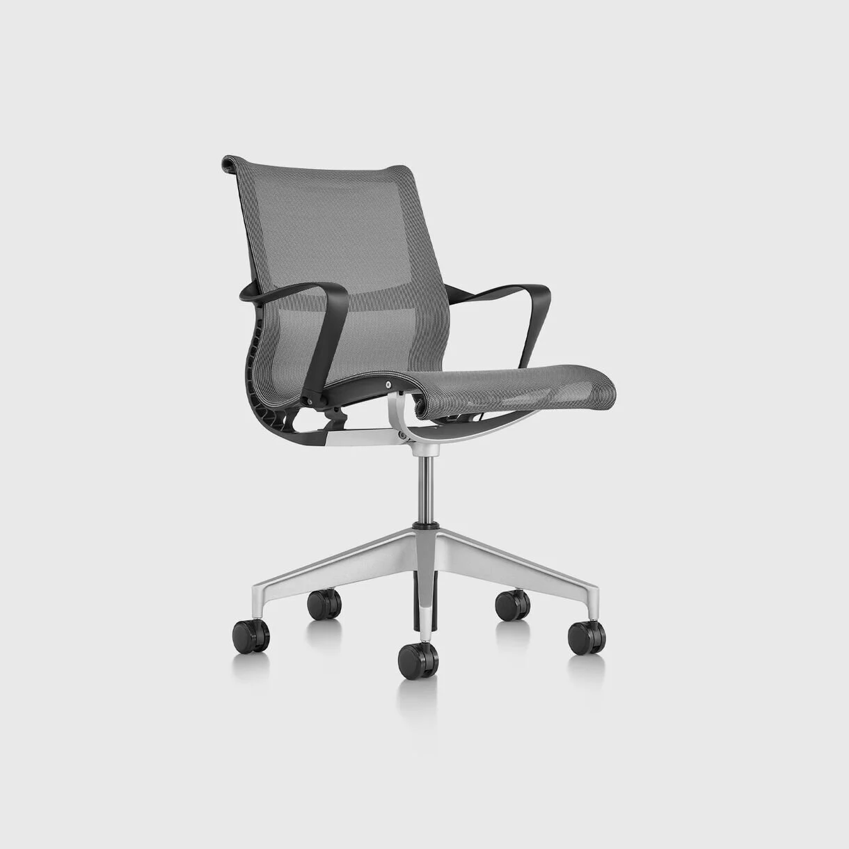 HM_Setu_Chair_GraphiteAlloyGraphite_FrontAngle_1600x1600.jpeg