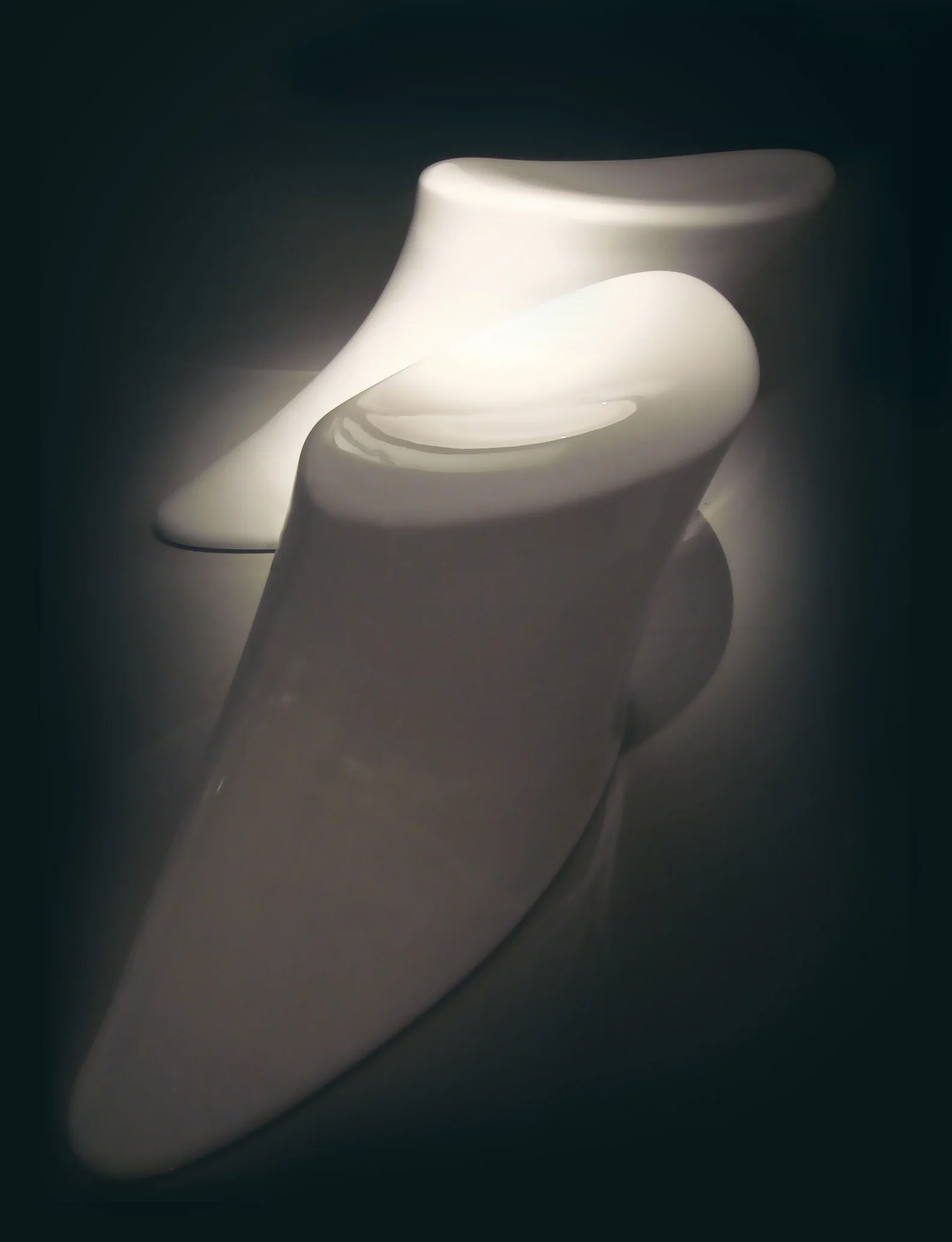 Zaha Hadid - Eolia Stool