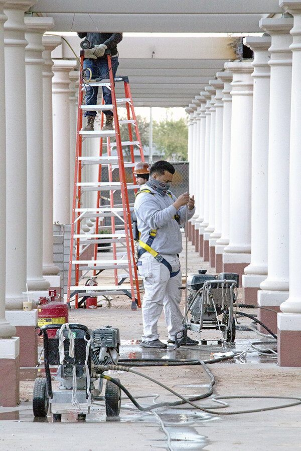 Johnathan Bldg-6113-E.jpg