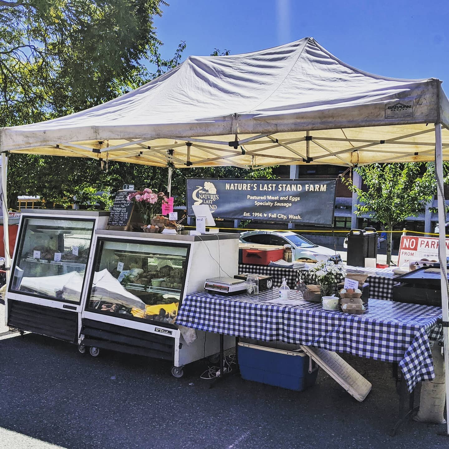 Happy Friday's Little Sister, Seattle! It's Thursday and that means we're at the Queen Anne Farmers Market. We've got double the deli cases, filled with pork and lamb sausage as well as butchered beef, pork, and lamb cuts. Stock up for Fathers Day an