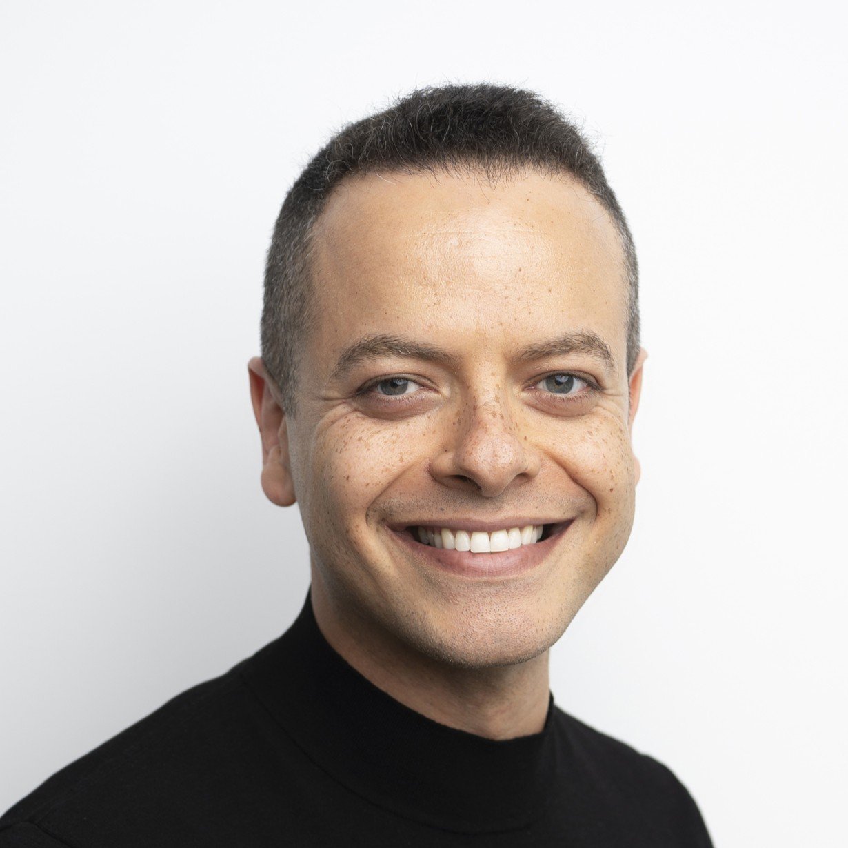 Dr Peter Semaan