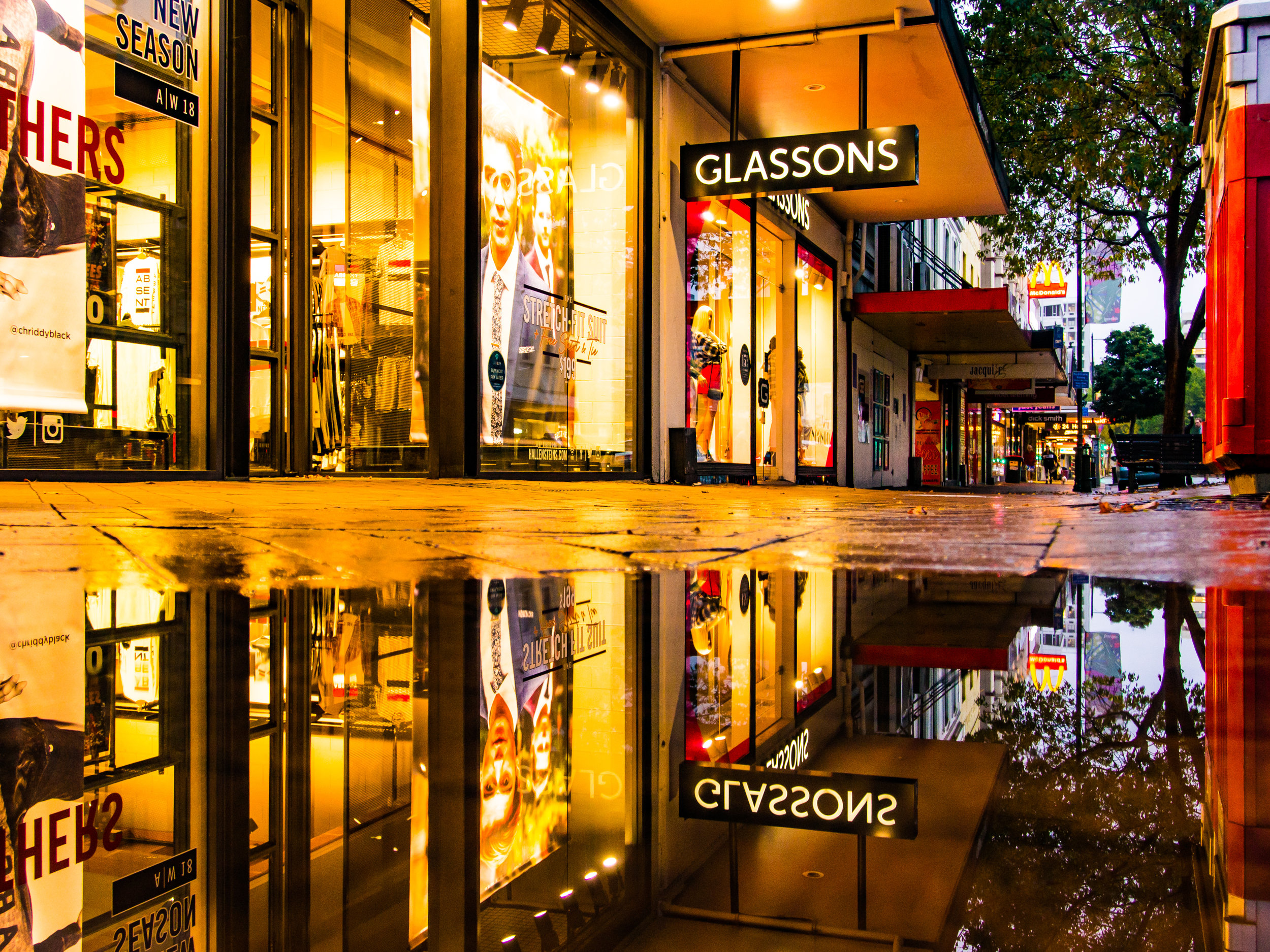 puddle reflect 3.jpg