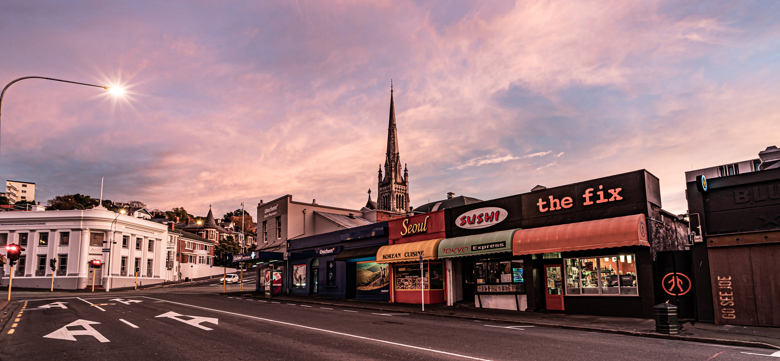 Dunedin street scene The Fix cafe