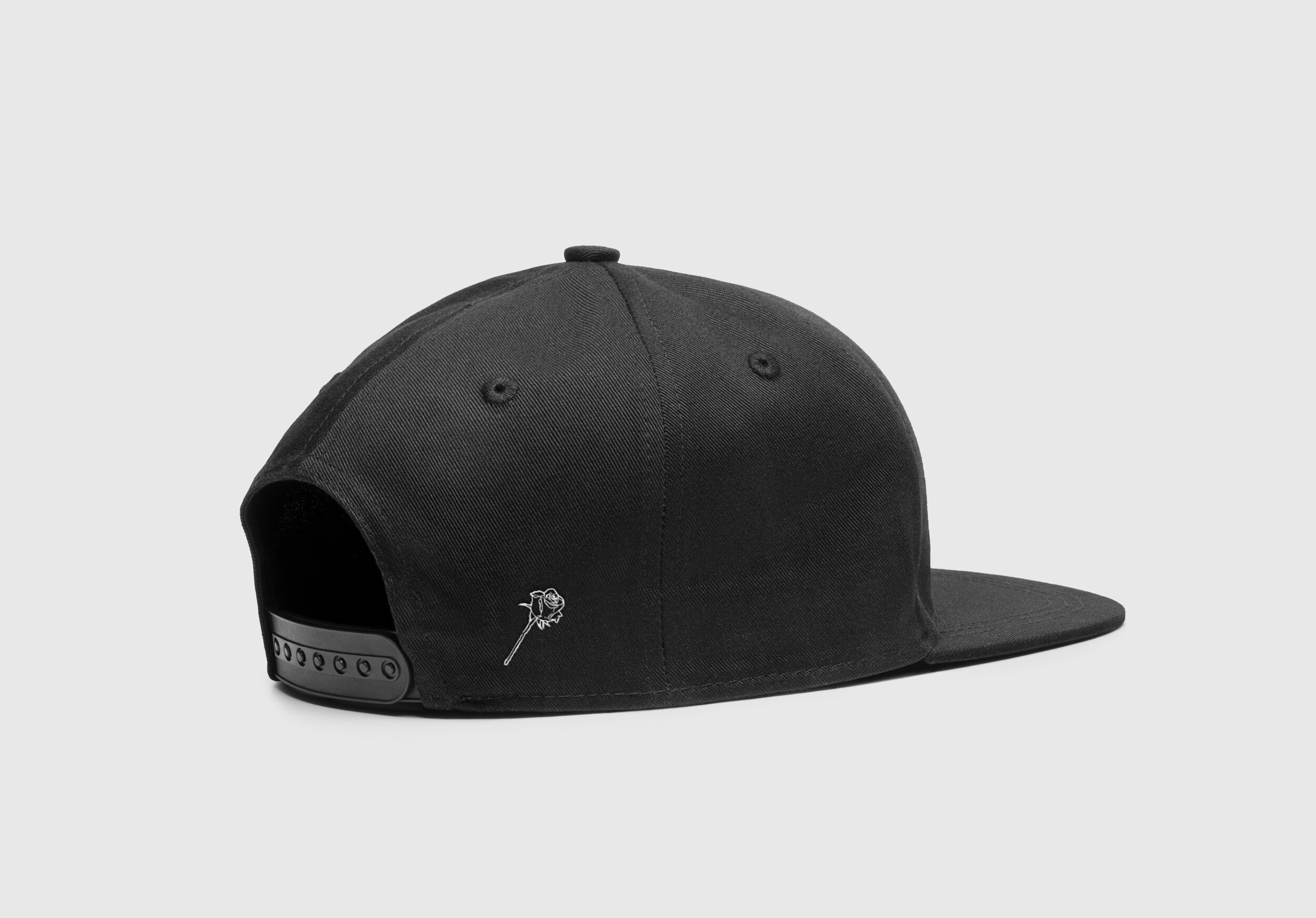 Snapback-Cap-PSD-MockUp-(Back-3-4).jpg