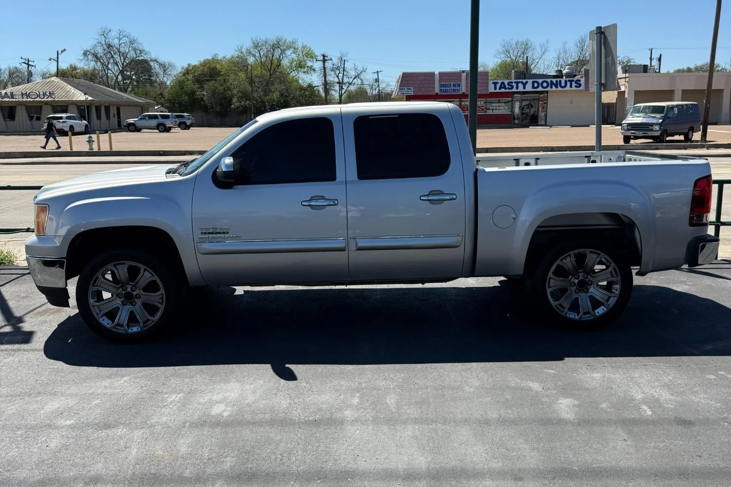 6125 - 2011 GMC Sierra