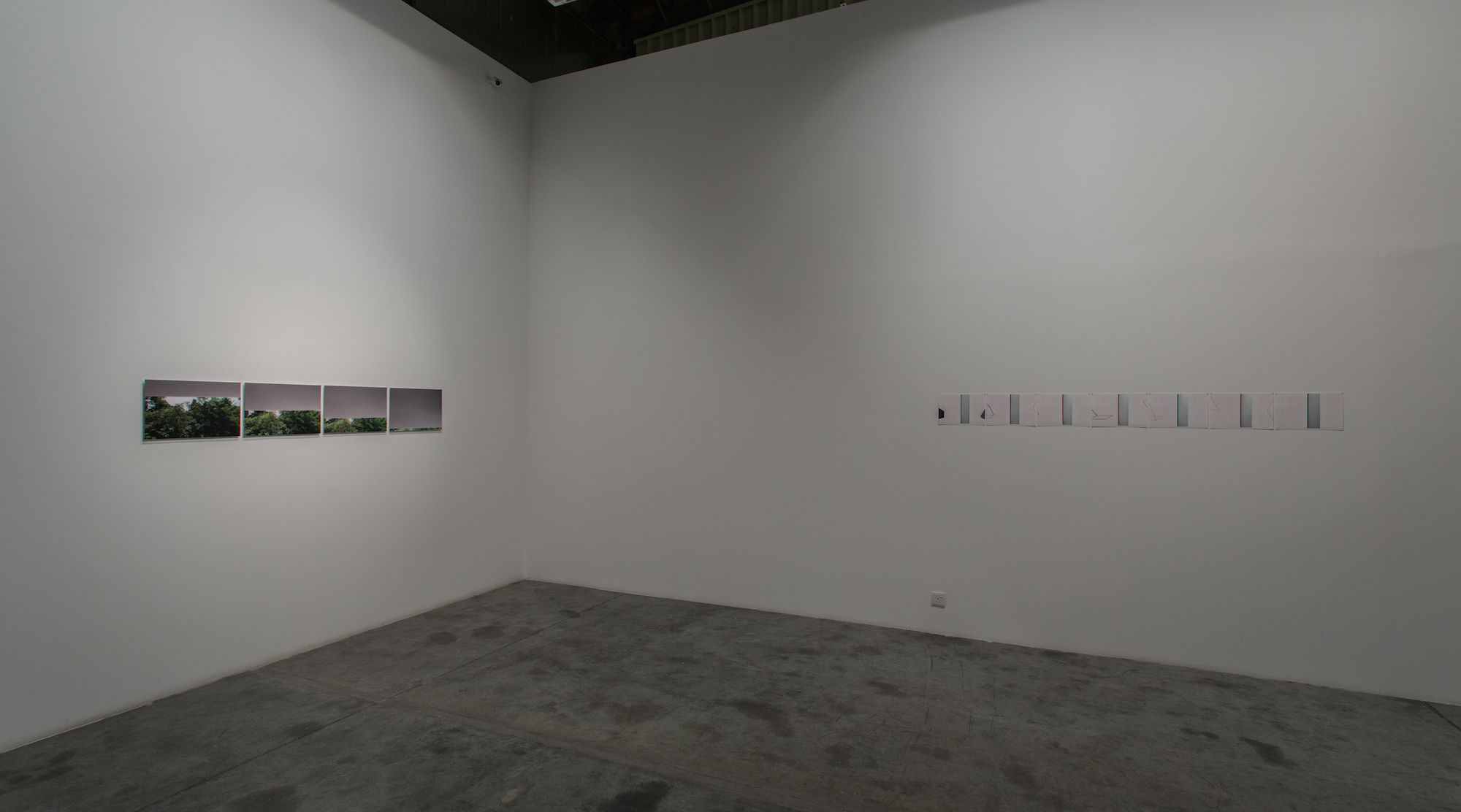  Installation view / Accidental Excavations 