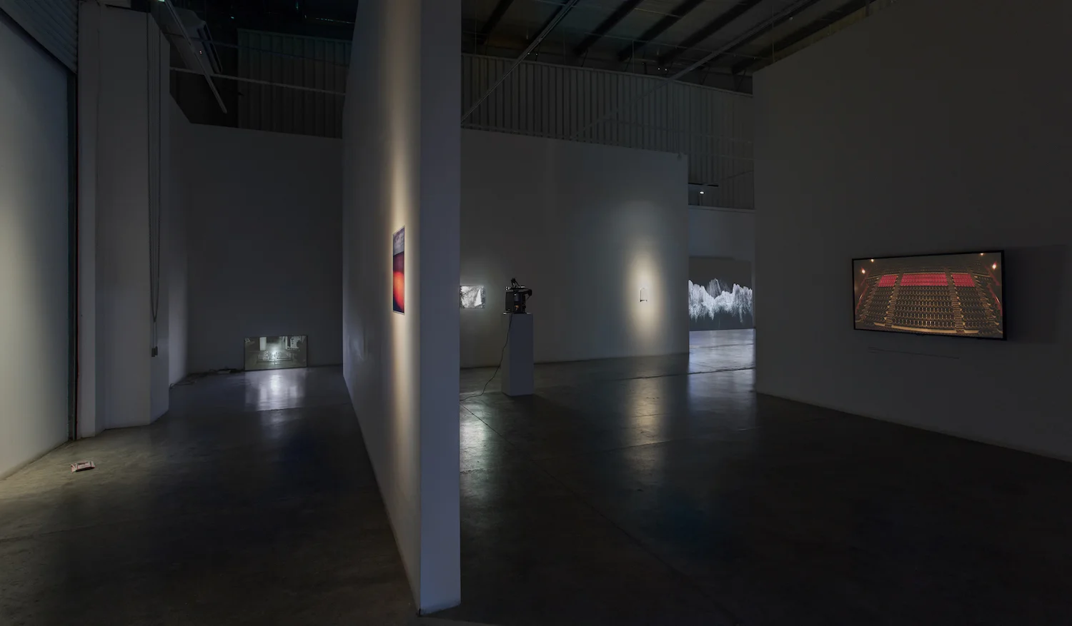 Installation view / when all seemingly stands still