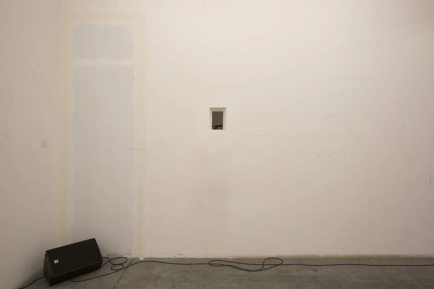 Tim Bruniges GREY NOISE, 2018 Installation Microphones, speakers, regenerating sound