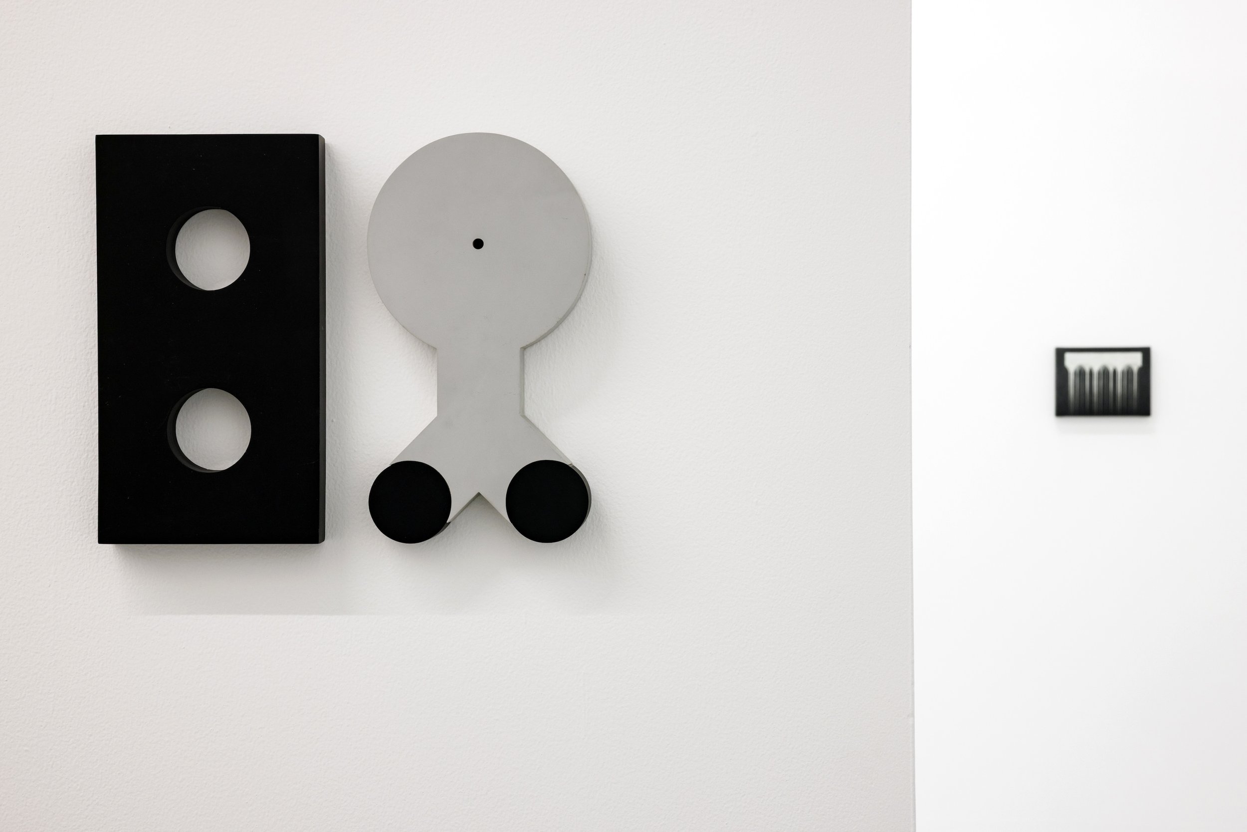  Reciprocal, 2009, MDF and acrylics, 33 × 39 x 4 cm  Image courtesy of the artist and Grey Noise Photo by: Daniella Baptista 