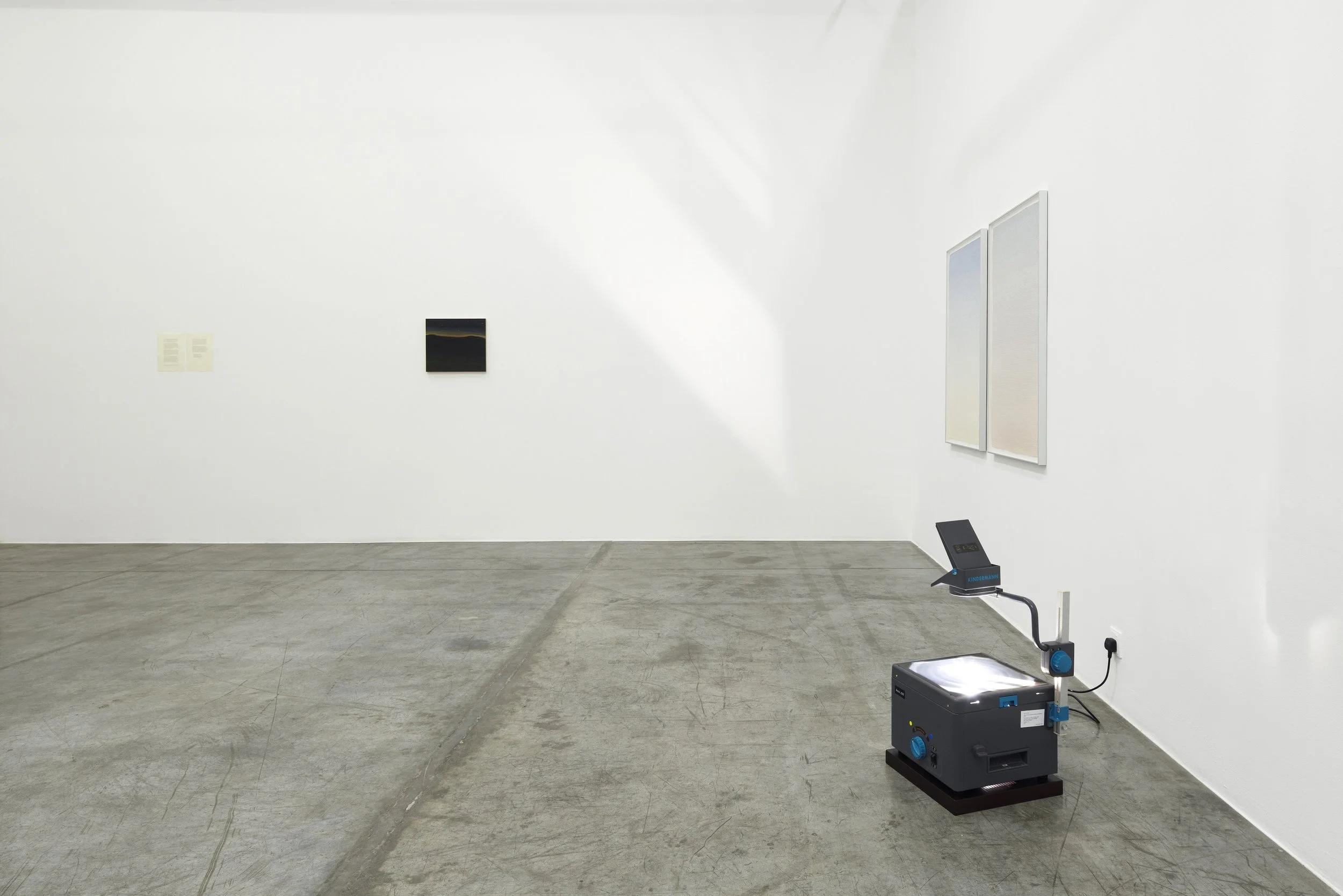  Iqra Tanveer, The forgetting curve, 2017, overhead projector, transparency film, dimensions variable  Image courtesy of the artist and Grey Noise Photo by: Daniella Baptista 