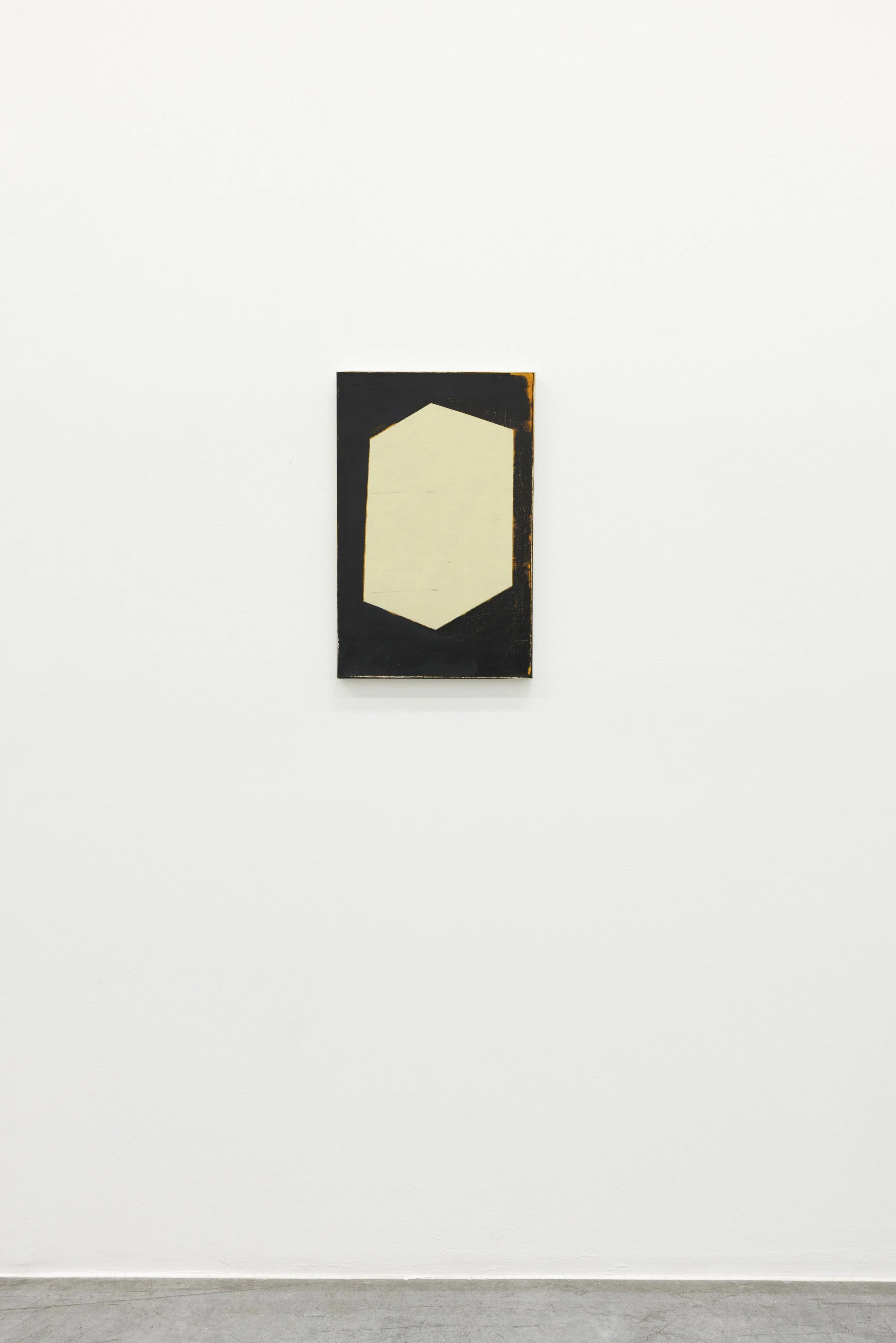  Fatima Haider, How, 2026, oil on canvas, 57.15 x 36.83 cm  Image courtesy of the artist and Grey Noise Photo by: Daniella Baptista 