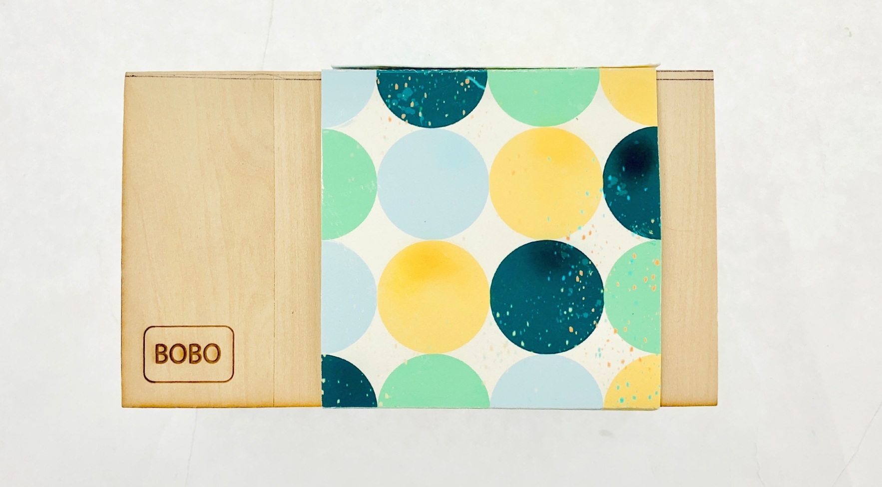 Unboxing Bobo