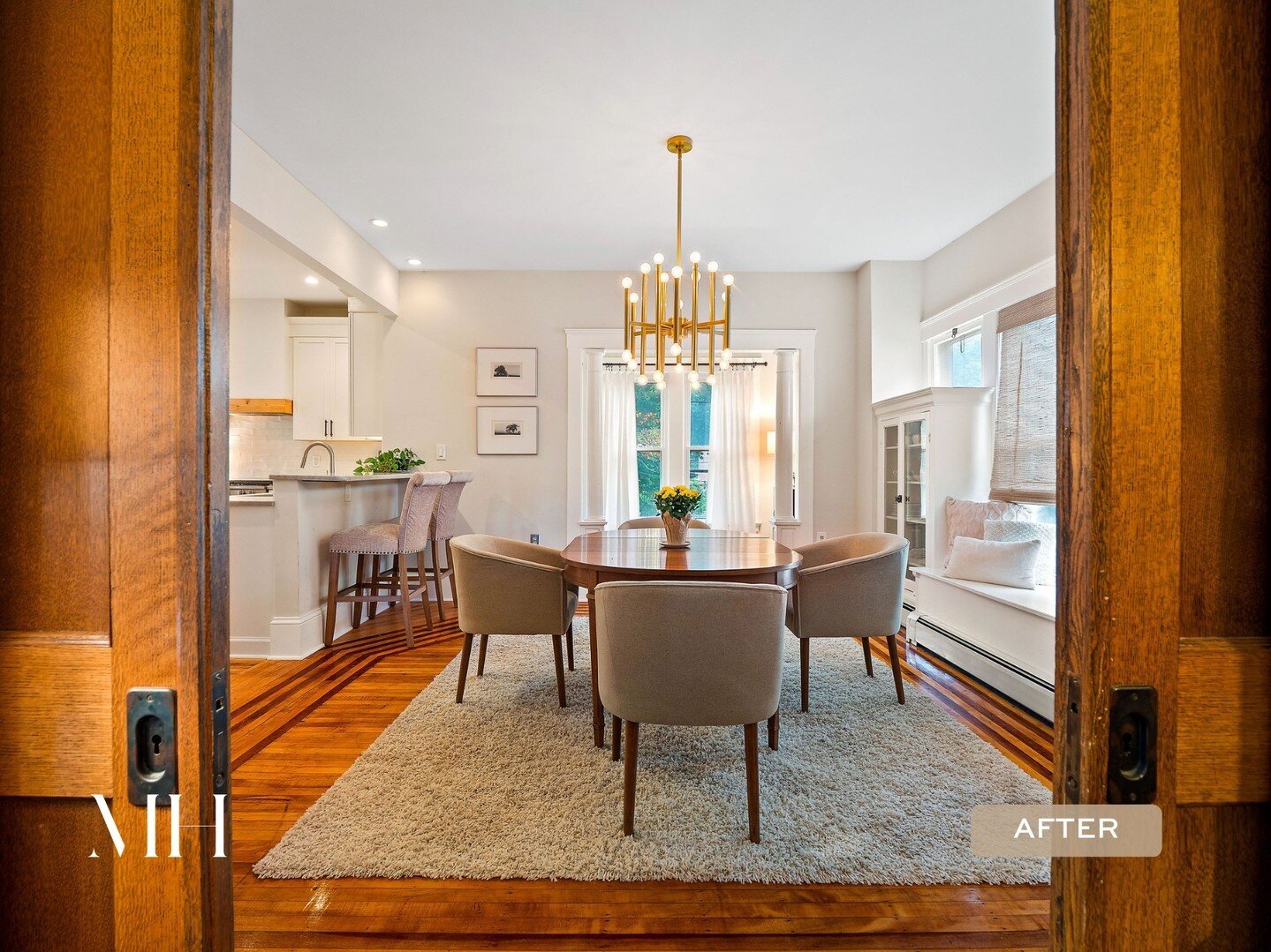 Sweet little dining room views from our Giel project ✨⁠
⁠
#mancusohomes #lakewood #beforeandafter #diningroom #diningroomdecor #diningroomdesign #diningroominspo #diningroomtable #dining_room #diningroomideas #diningroomgoals #diningroomfurniture #di