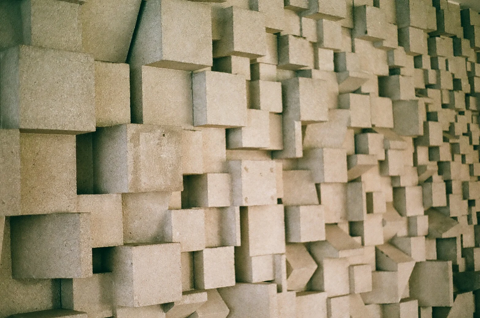 Minolta X-700, shot with Fuji Superia 400 University of Toronto, Toronto, ON