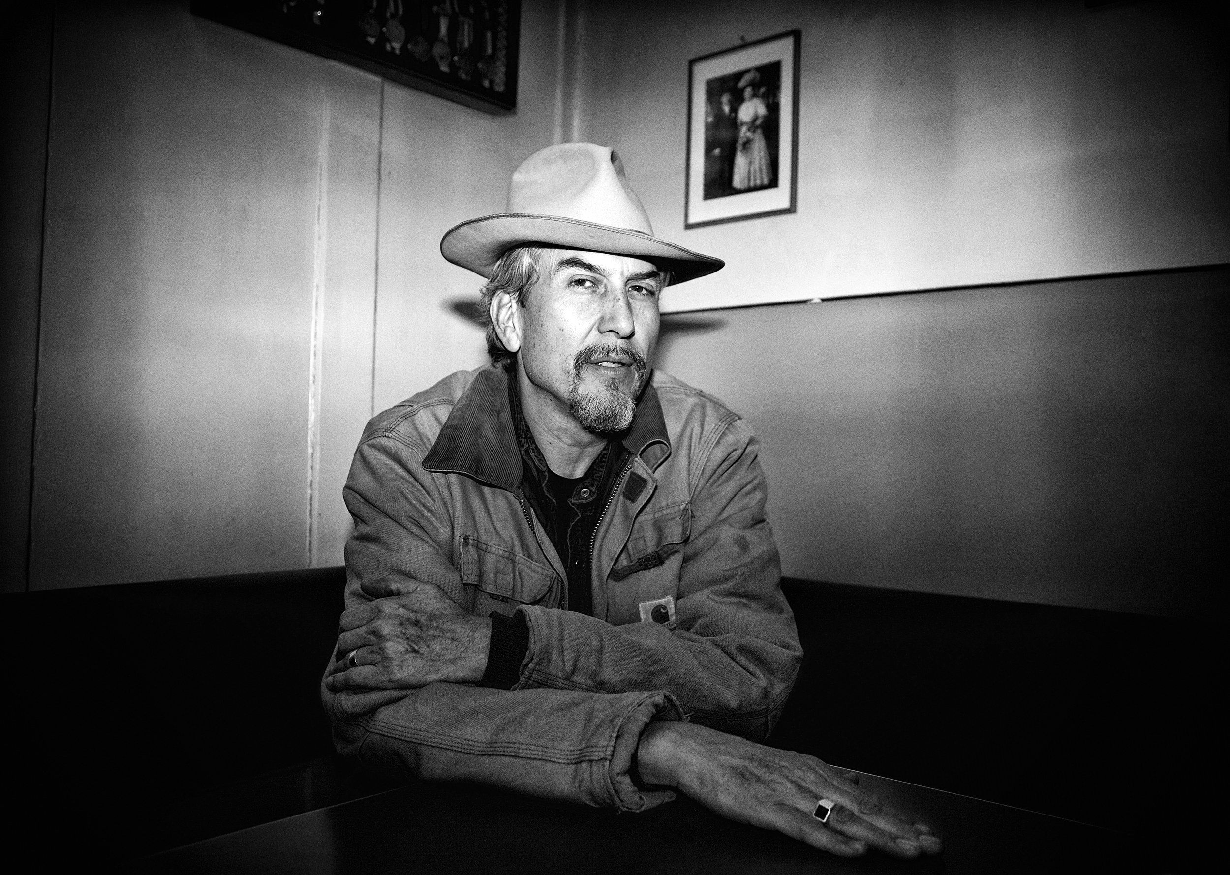  HOWE GELB 