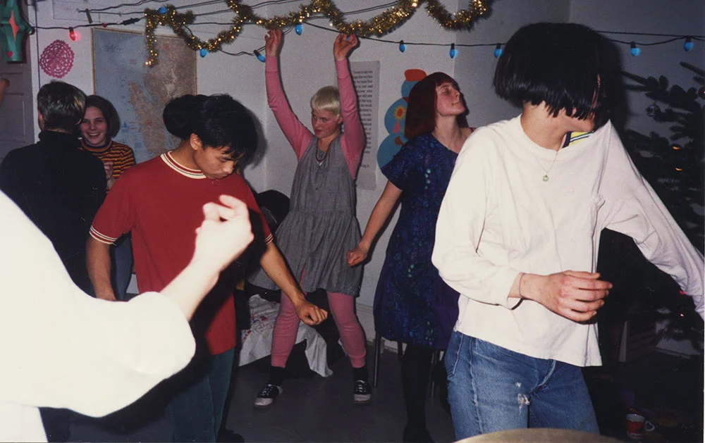 Laundry room dance party in Olympia