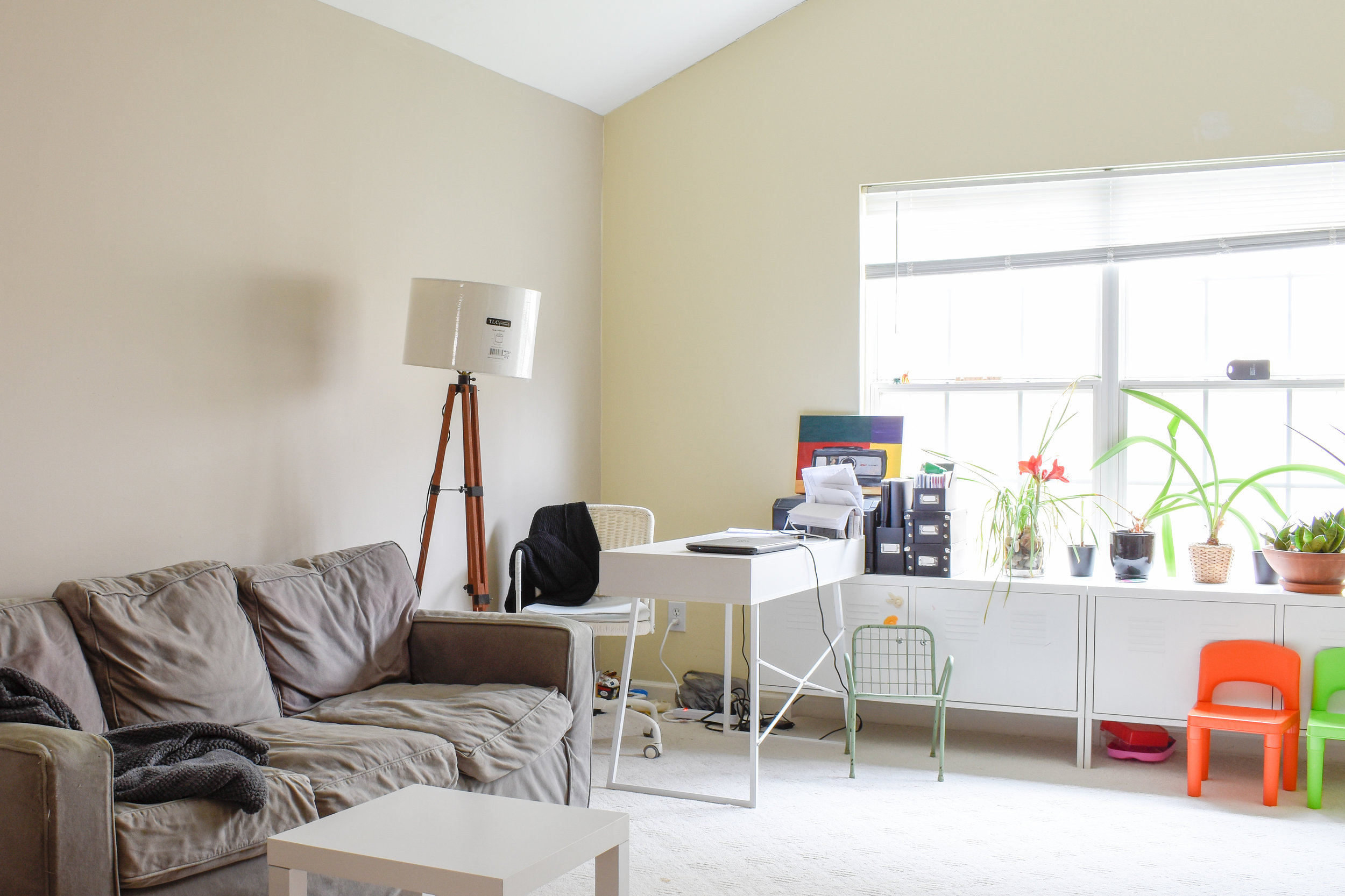 A haphazard bonus room gets a fresh facelift during this Spring's One Room Challenge.
