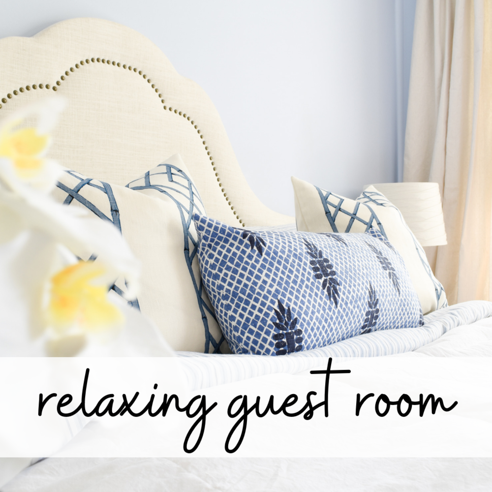relaxing guest room decor