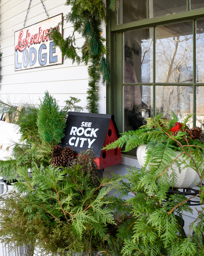 country front porch christmas decorating ideas