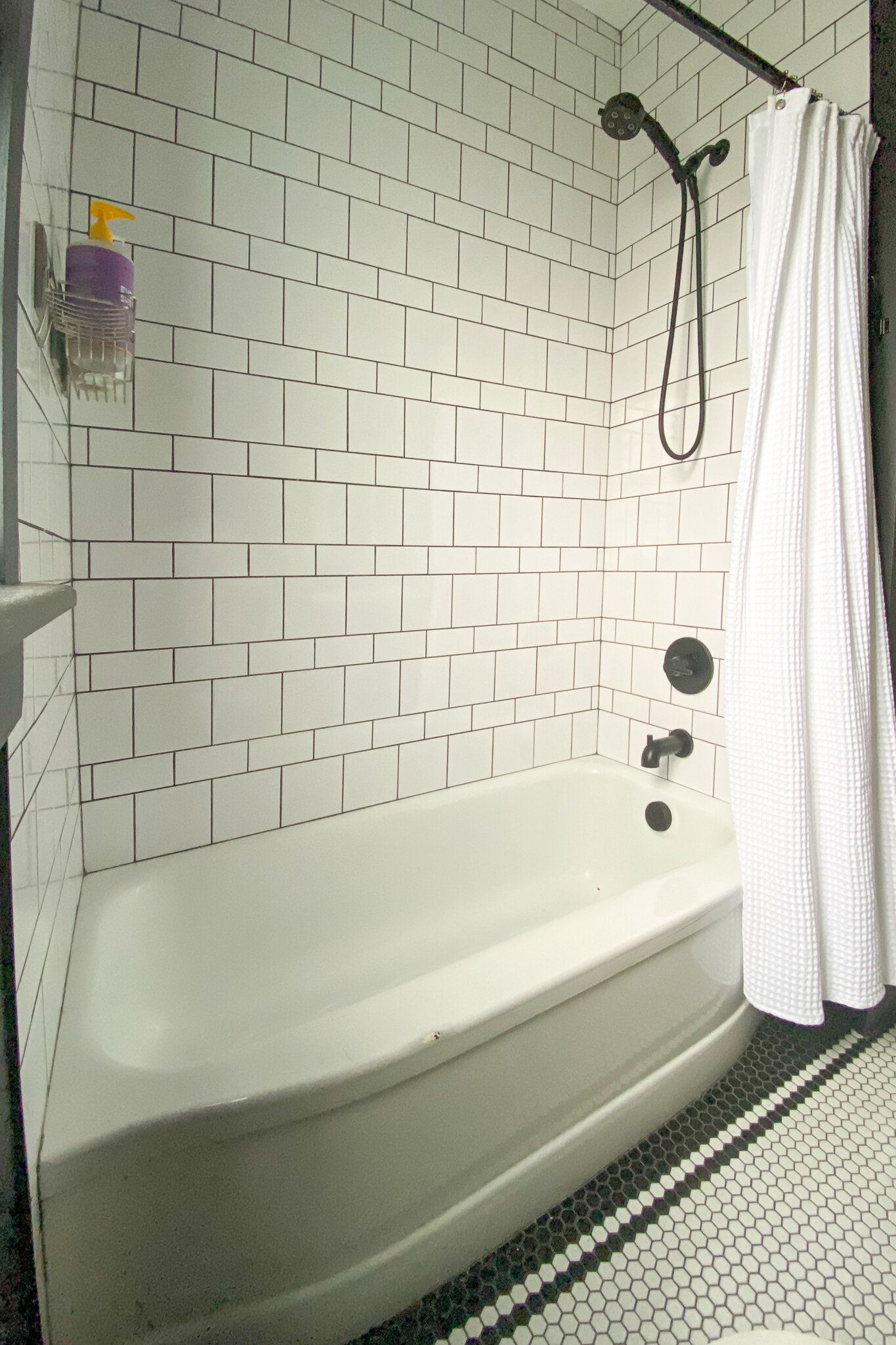 Historic Bathroom Tile Designs Orc, Bathtub Tile Ideas Photos