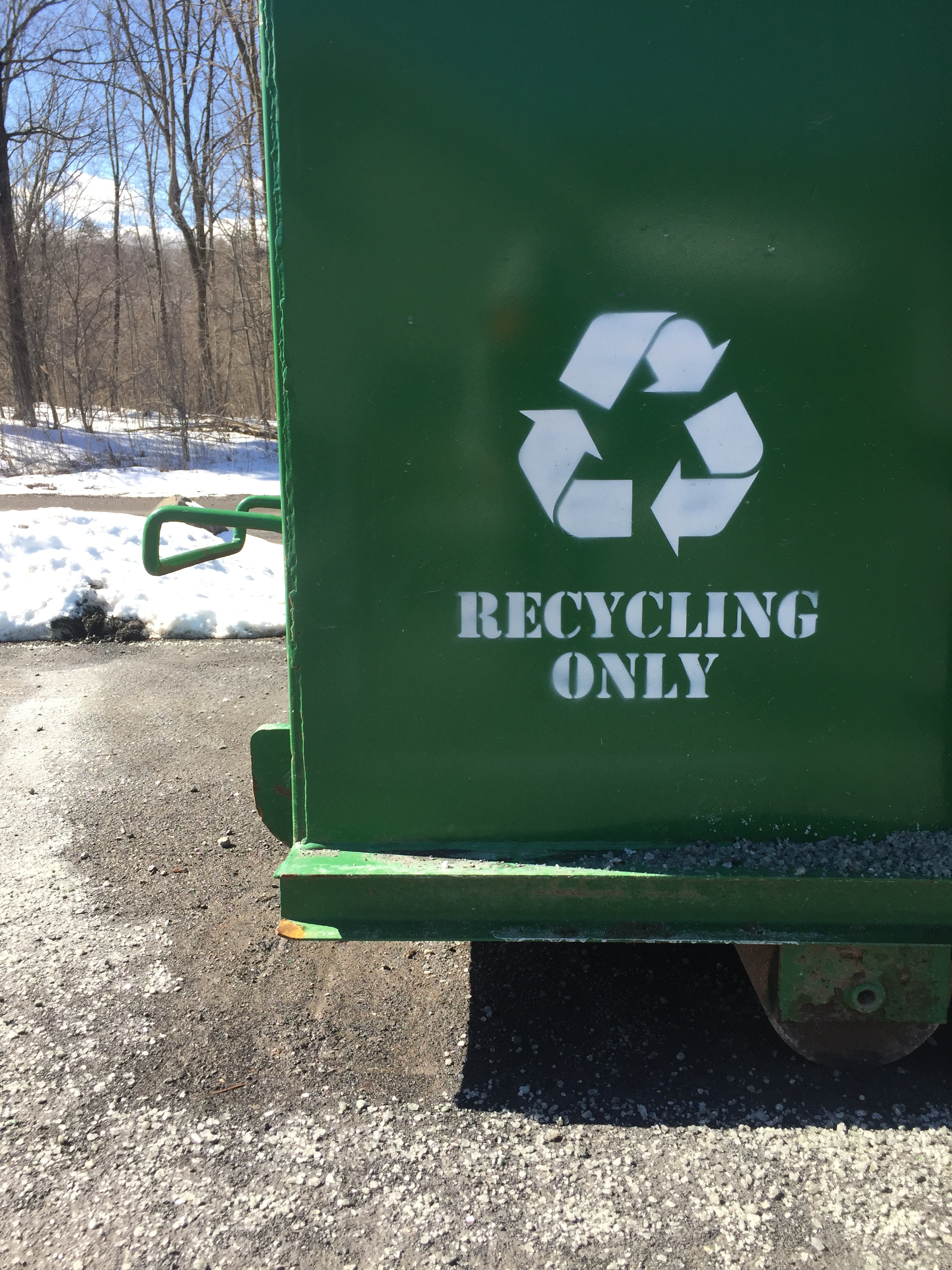 What to Know Before You Throw Away Recyclables in the Hudson Valley
