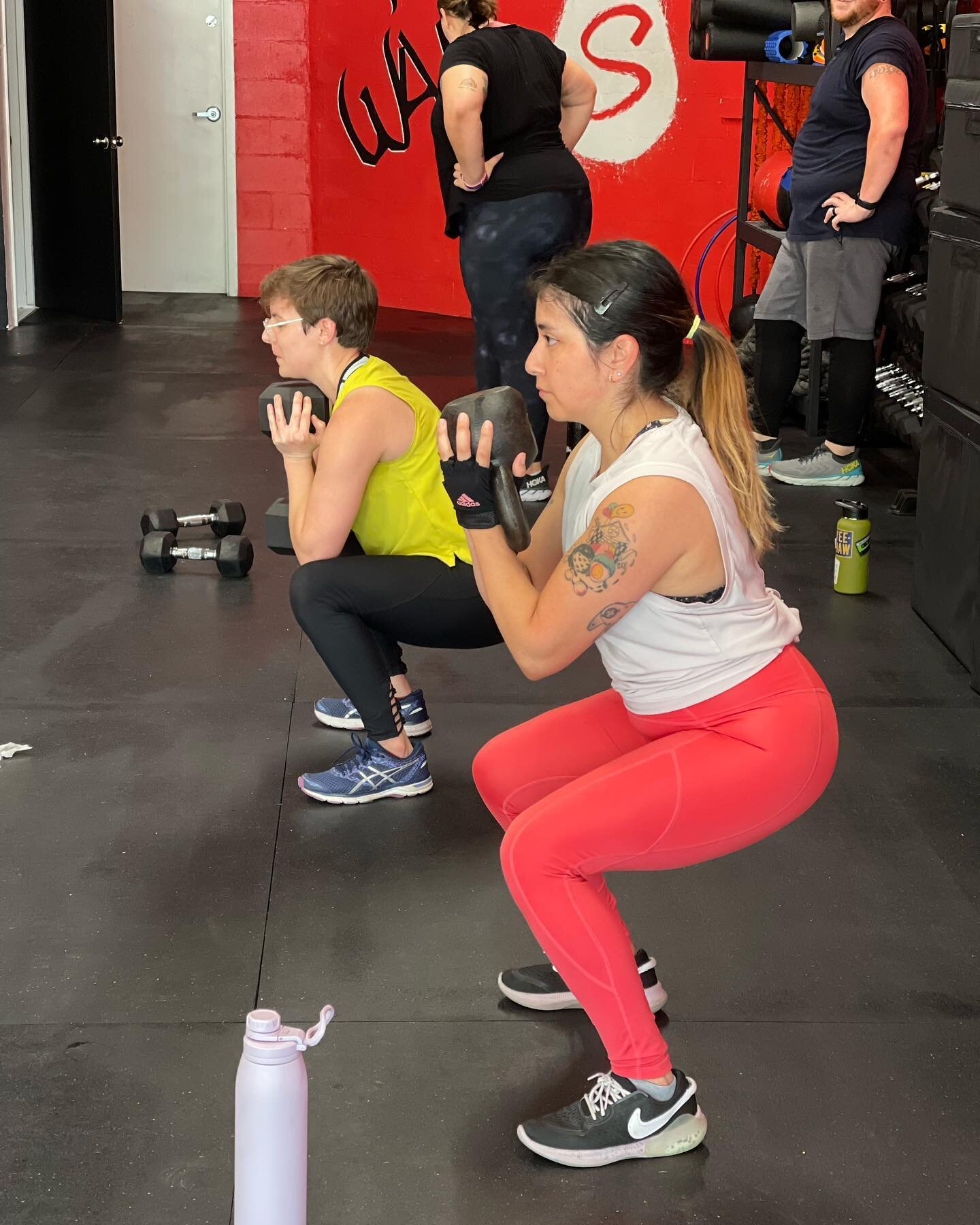 We pretty much lift, laugh, talk about murder podcast, food, or complain about ISO&rsquo;s all on repeat! Theres no better community!! 
&bull;
&bull;
Come try a class on us! 
&bull;
#sweatathletics #sweatatx #lowerbodyworkout #fitnesscommunity #stren