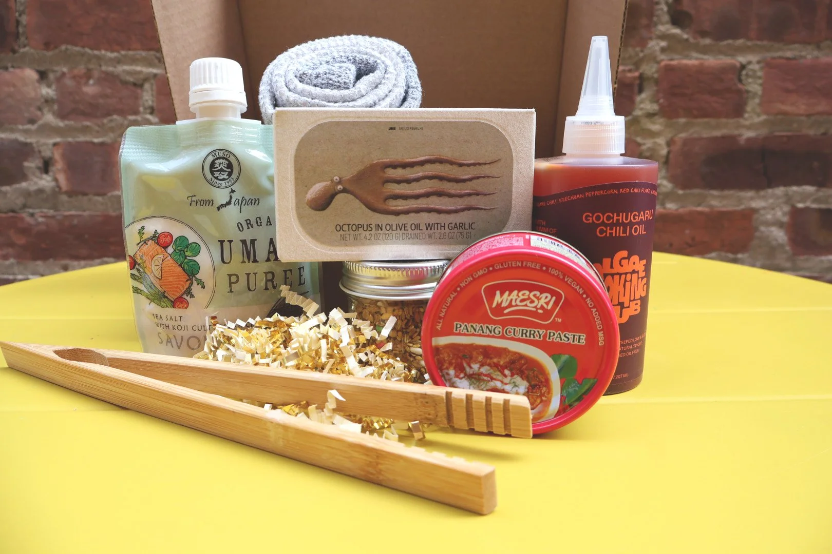 giftbox2.jpg