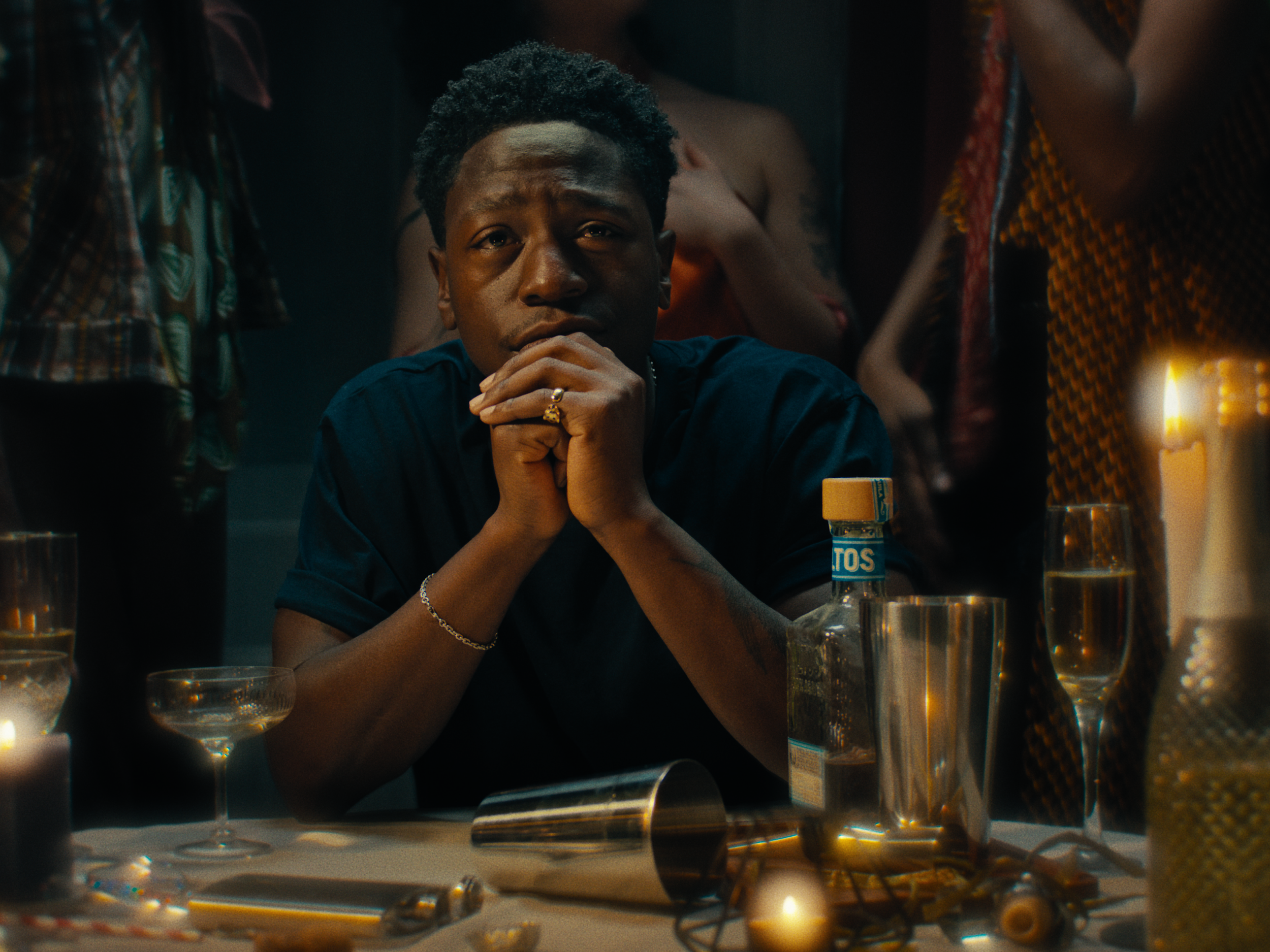 Glance - Still 27.png