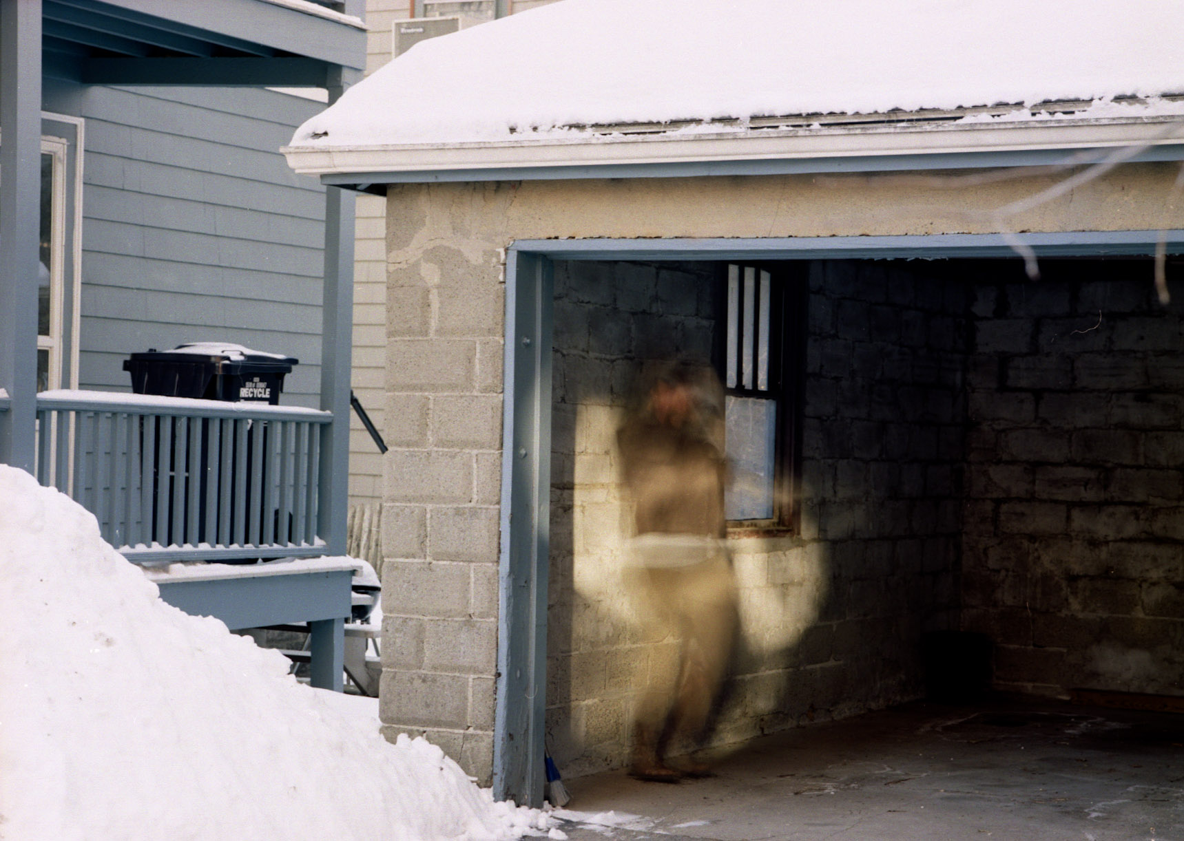 Garage003.jpg