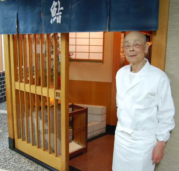 sukiyabashi-jiro-honten.jpg