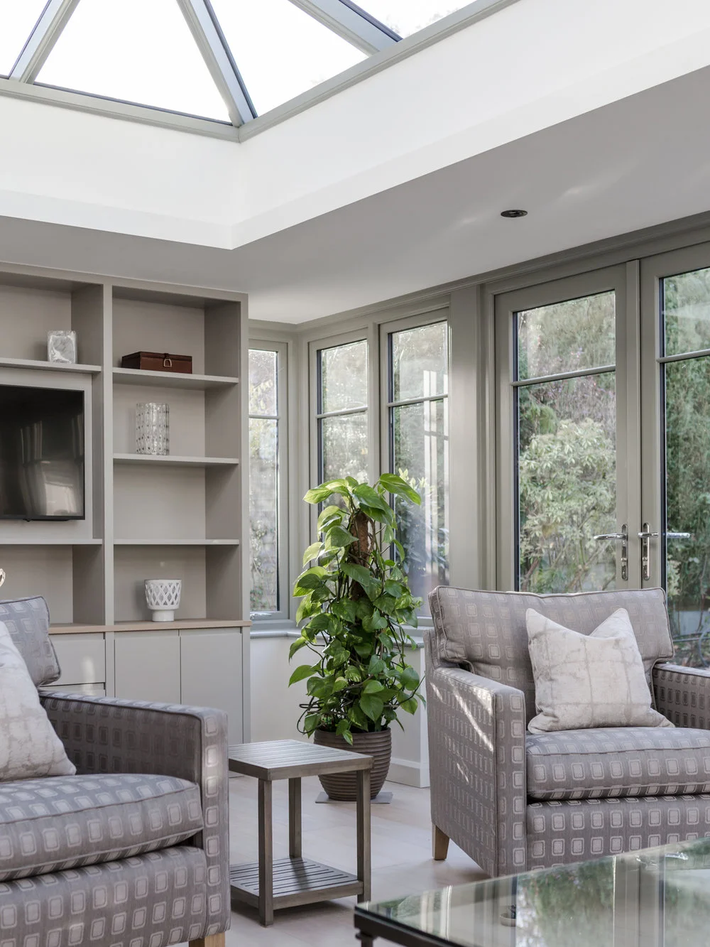 Fabric+-+43+Woodside+Way+-+LR-1.jpg