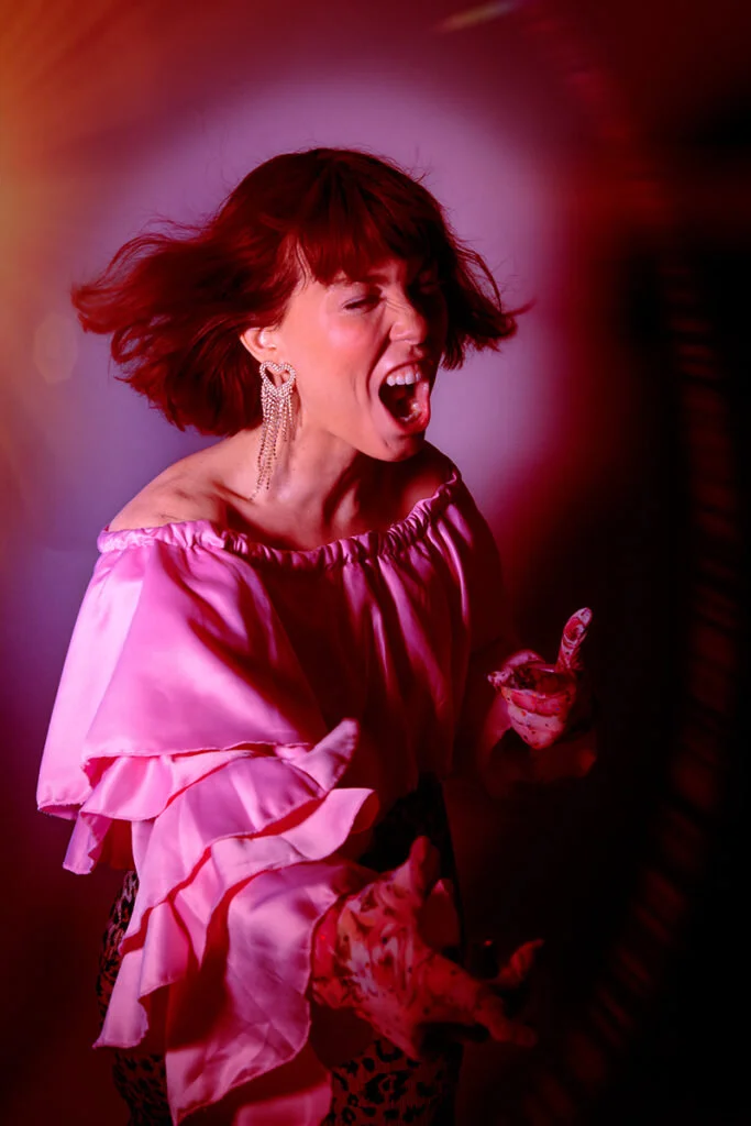 hannah-hooper-grouplove-galore-07-683x1024.jpg