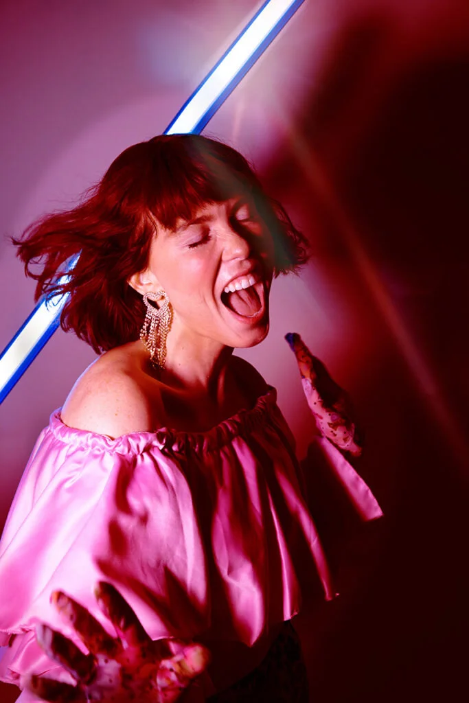 hannah-hooper-grouplove-galore-0-683x1024.jpg