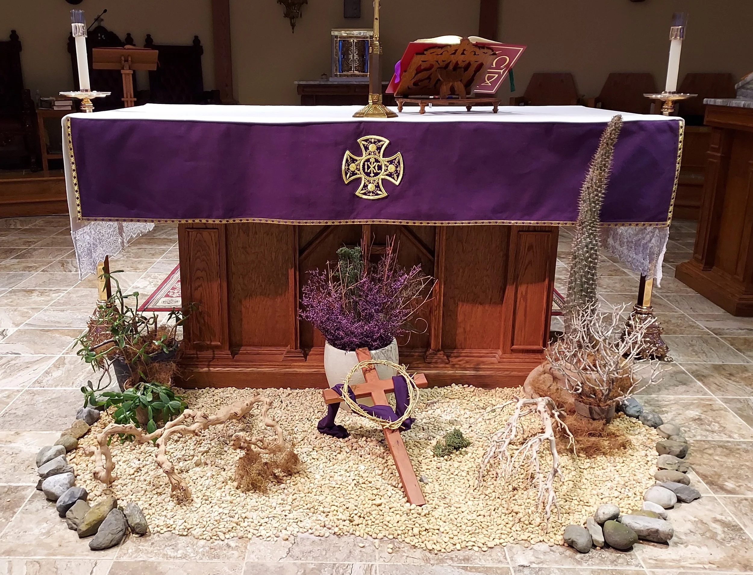 lentensuperfrontal2.jpg