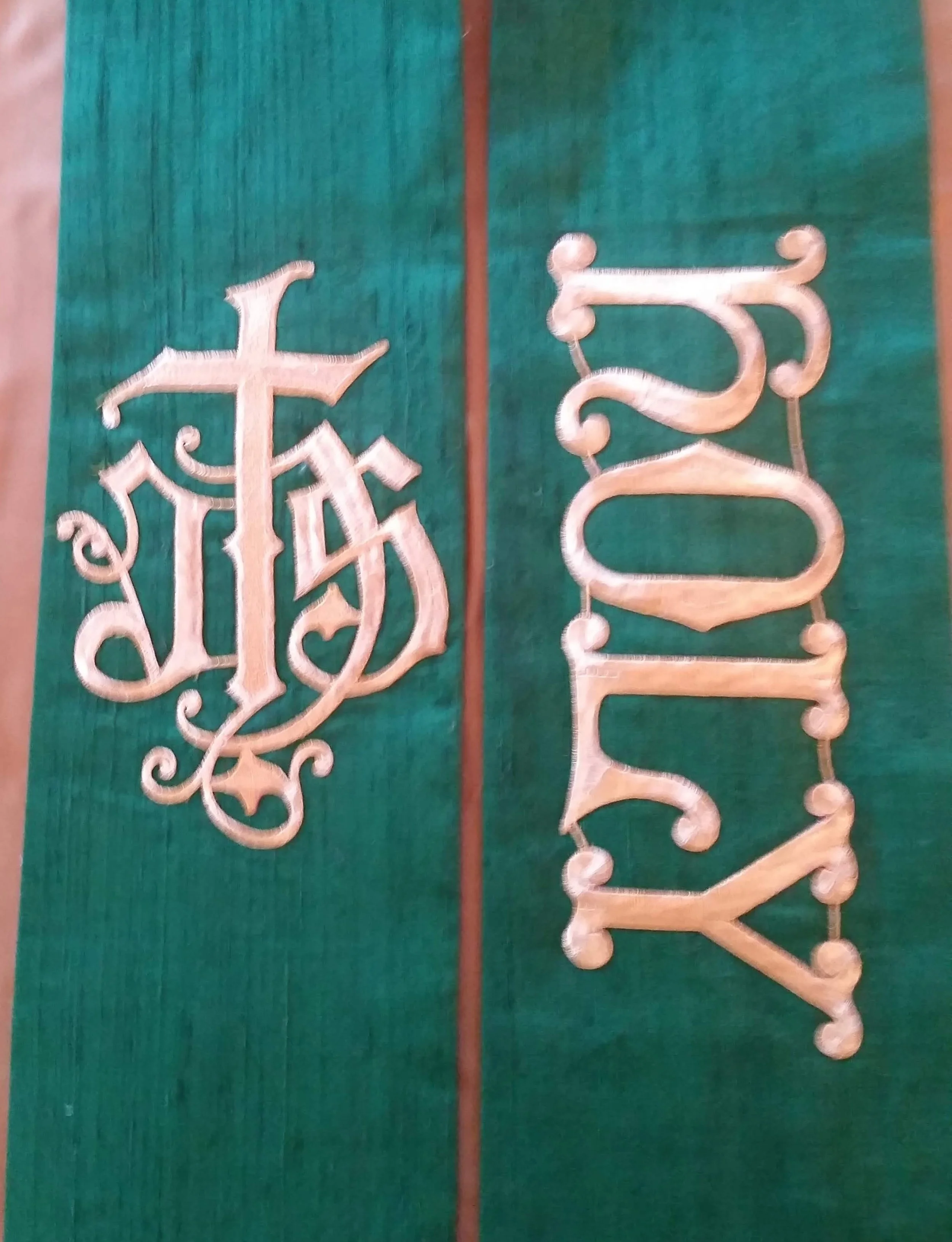 Green Silk Stole