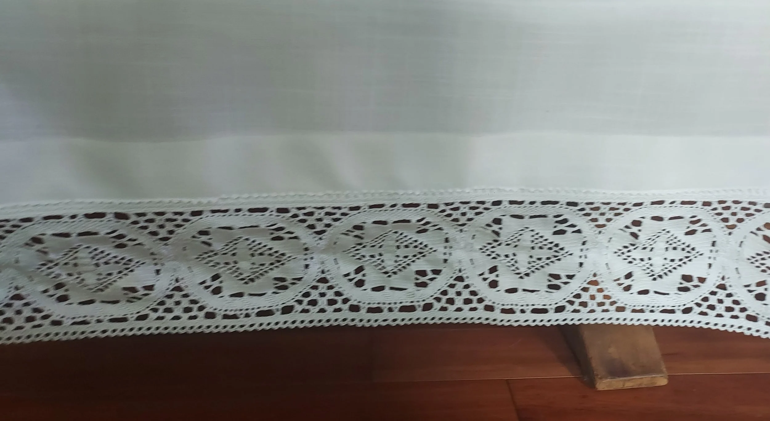 small table cloth 3.jpg