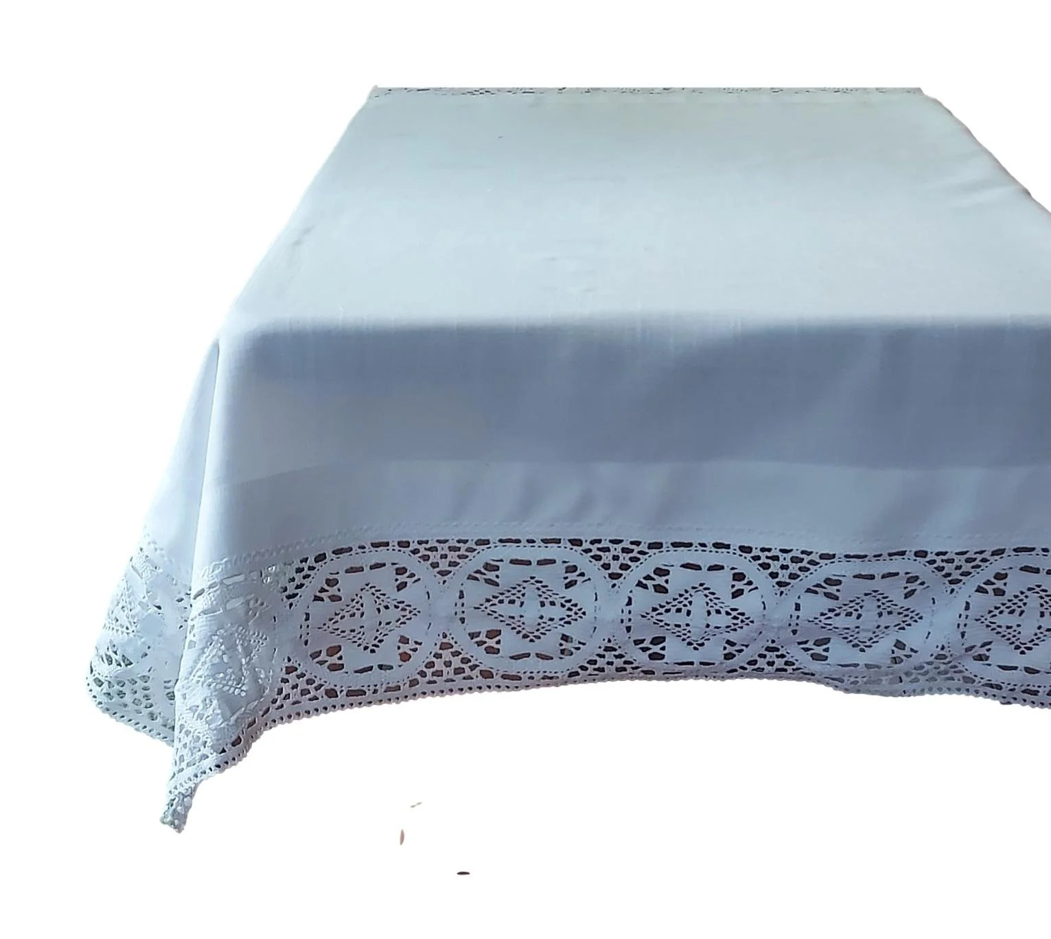 small table cloth 3.jpeg