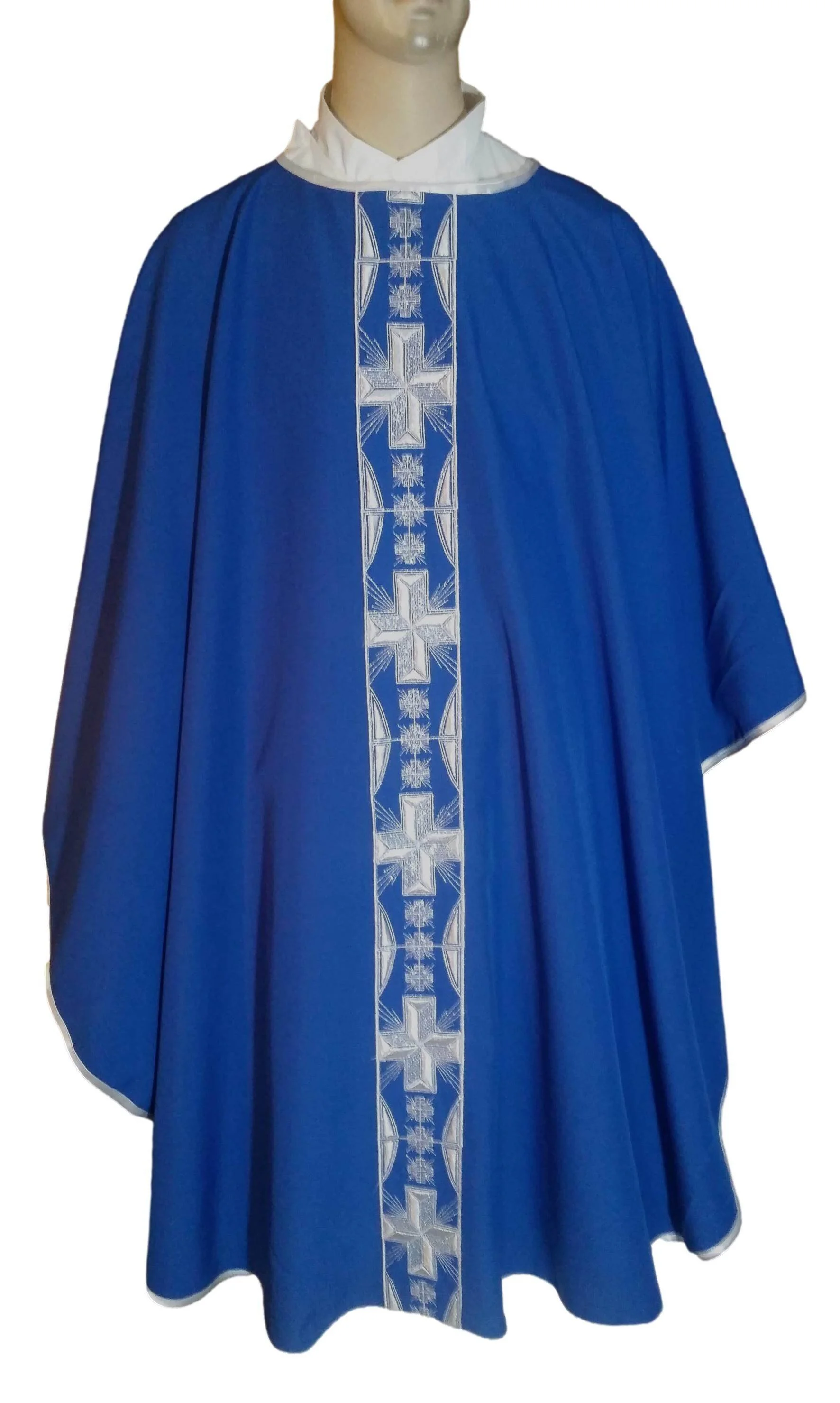 n-adventbluechasublea.jpeg