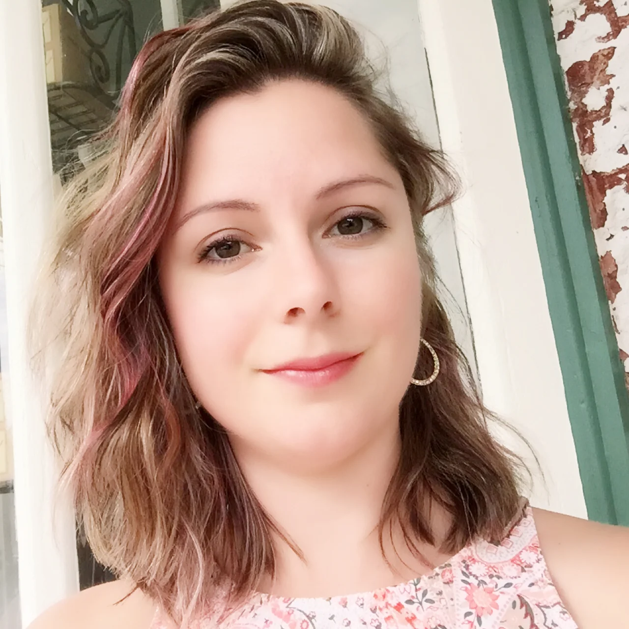 Hello, my name is Audra Grapes and I like wine.