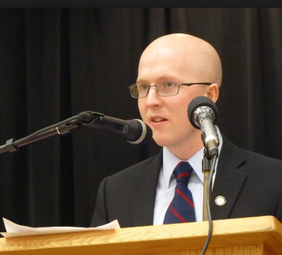 Alaska's Constitution gives legislative minority full control on budget vetoes