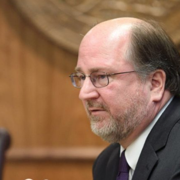 State hires Outside attorneys for $600 an hour to sue Alaska union workers