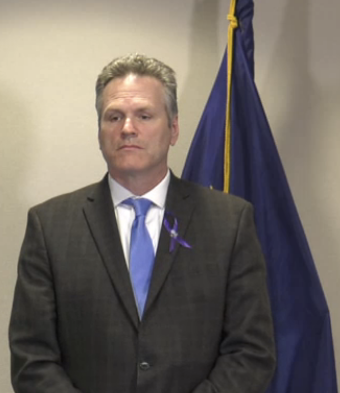 Dunleavy needs to heed expert advice—Alaska travel ban will save lives