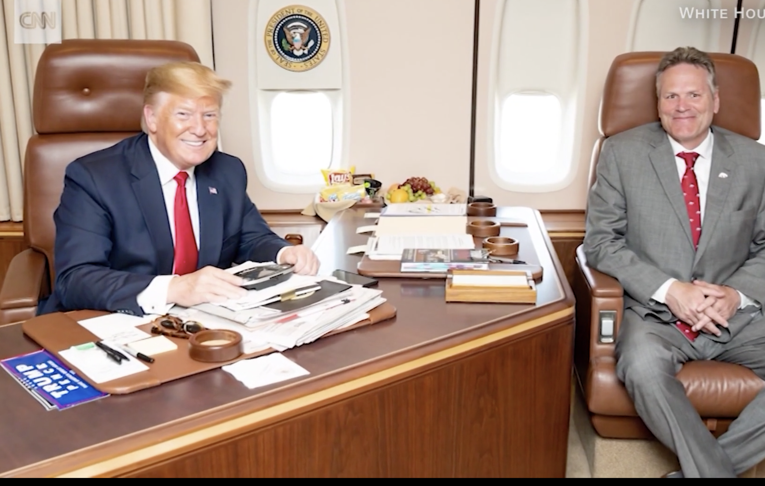 Dunleavy joins Trump praise-a-thon at White House with insipid testimony