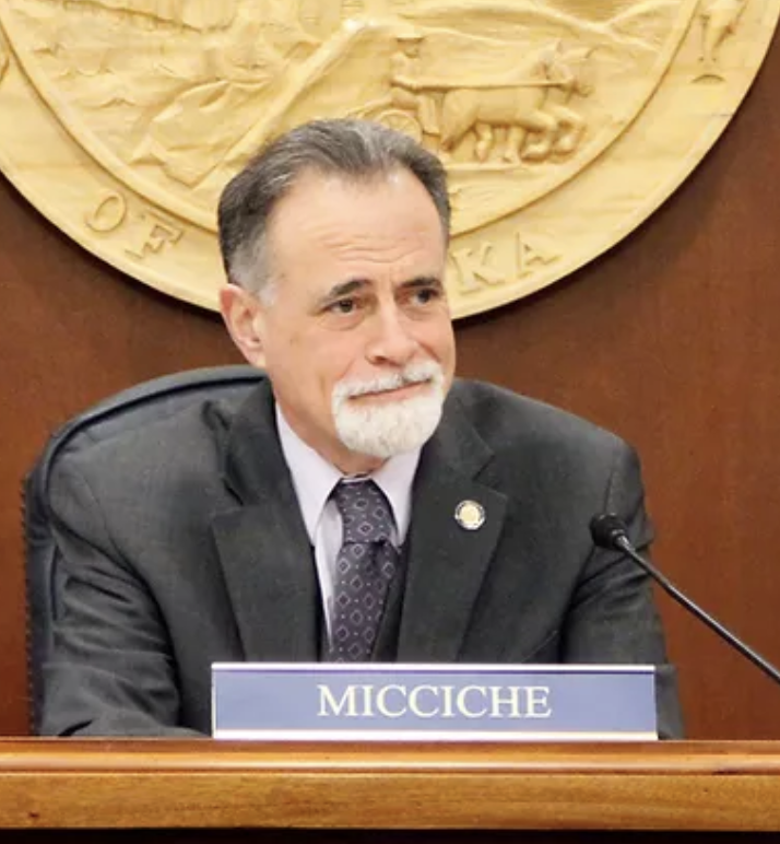 Senate president's new approach to social media discourse deserves to be state policy