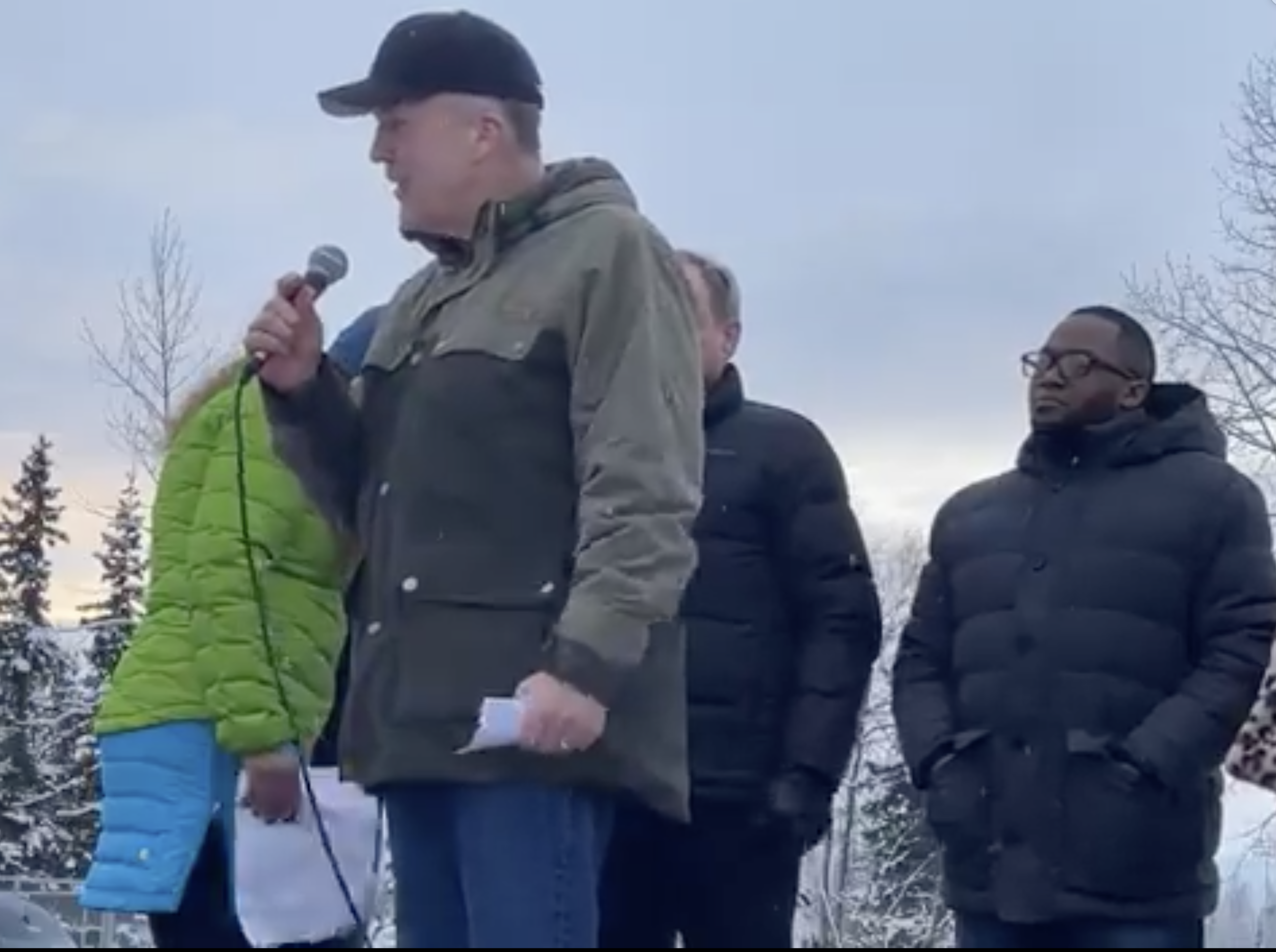 D.C. trucker convoy cheered Dan Sullivan as a big supporter, until Sullivan refused livestream video with leaders. Now he’s an enemy
