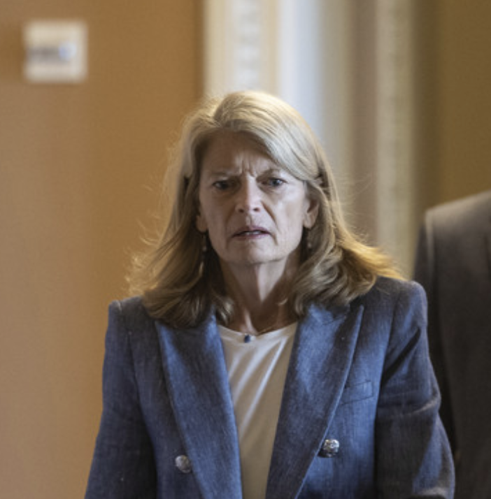 Murkowski claims she doesn't like the GOP bill for which she provided the deciding vote